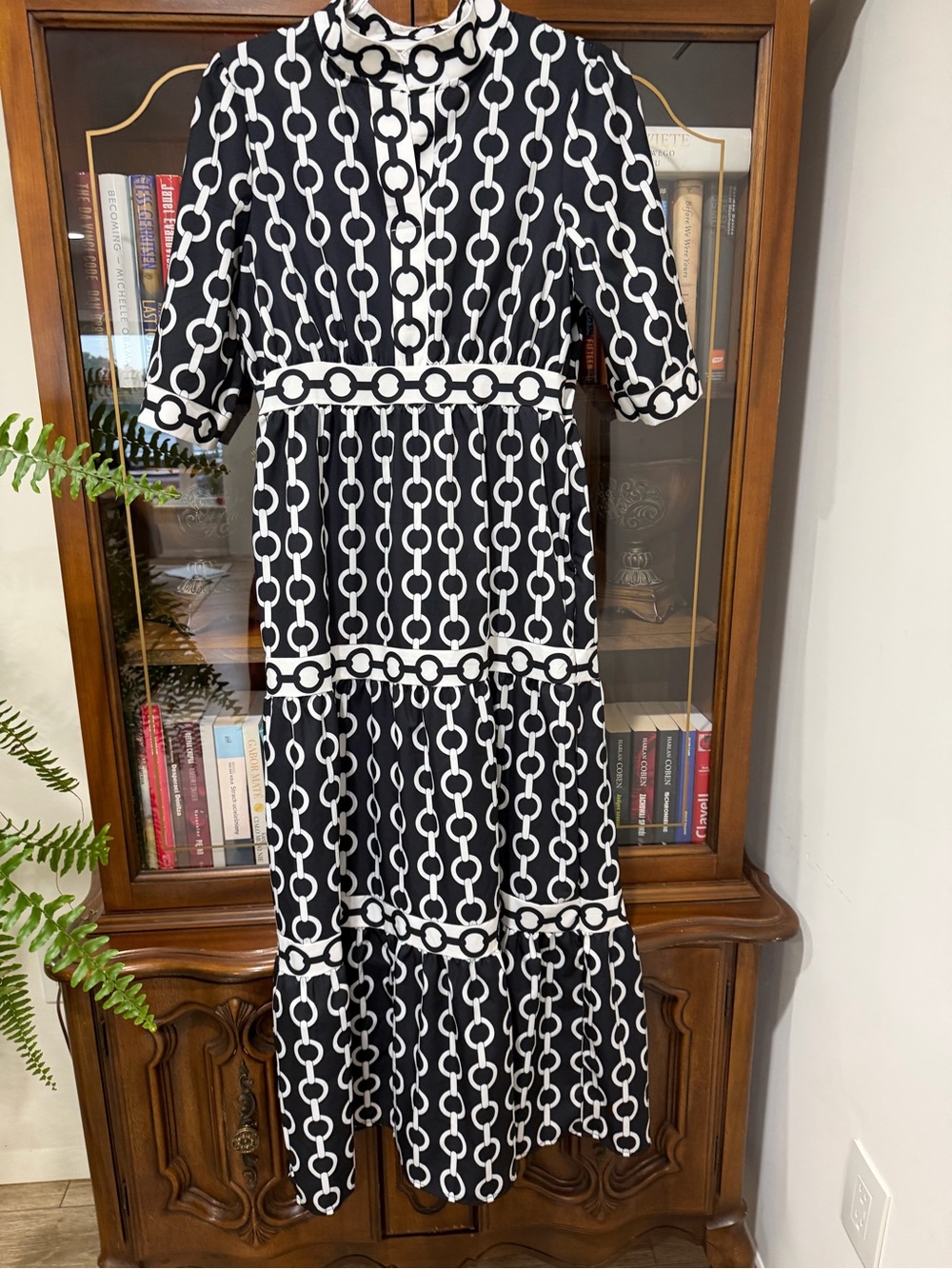 Black & White Chain-Print Tiered Maxi Dress by